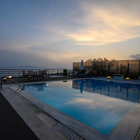 Senso Panorama Private Luxury カラマタ